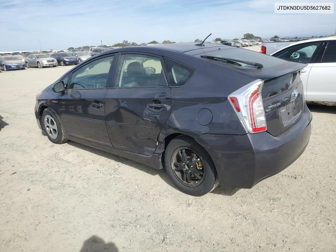 JTDKN3DU5D5627682 2013 Toyota Prius