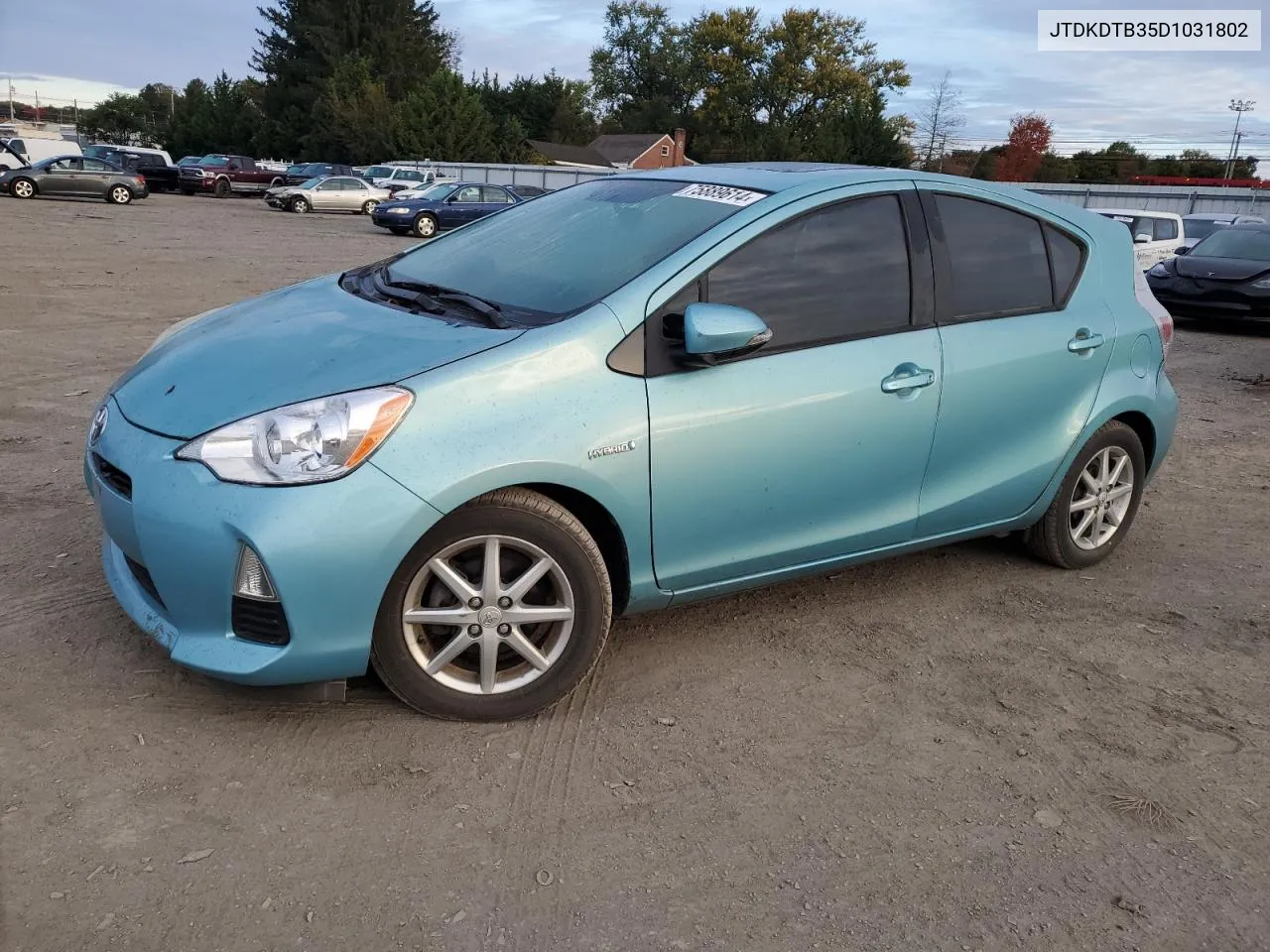 2013 Toyota Prius C VIN: JTDKDTB35D1031802 Lot: 75889614