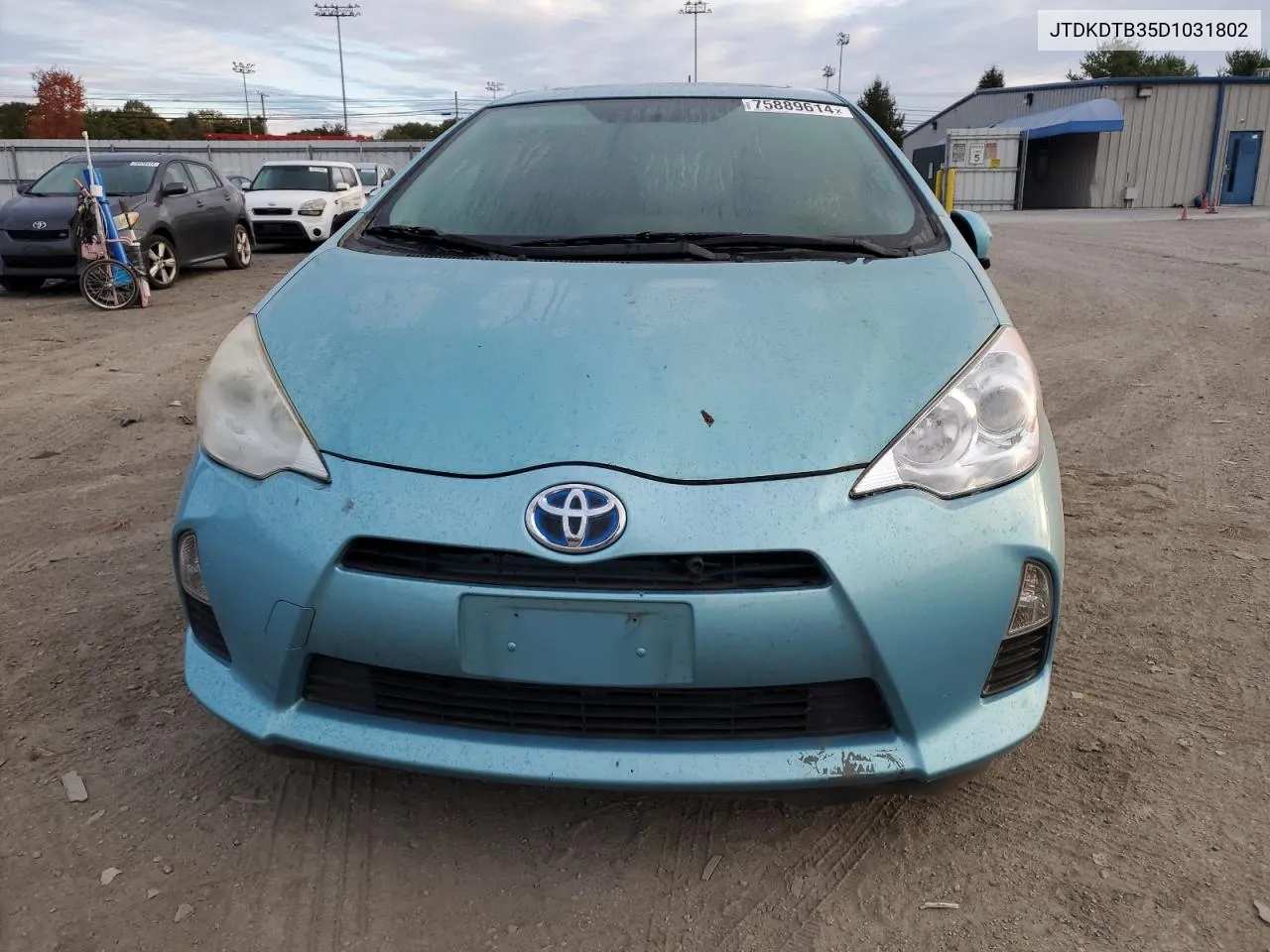 2013 Toyota Prius C VIN: JTDKDTB35D1031802 Lot: 75889614