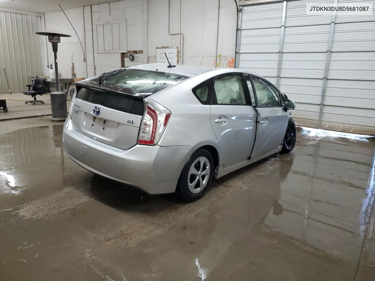 JTDKN3DU8D5681087 2013 Toyota Prius