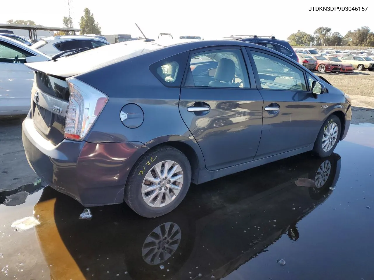 2013 Toyota Prius Plug-In VIN: JTDKN3DP9D3046157 Lot: 76930474