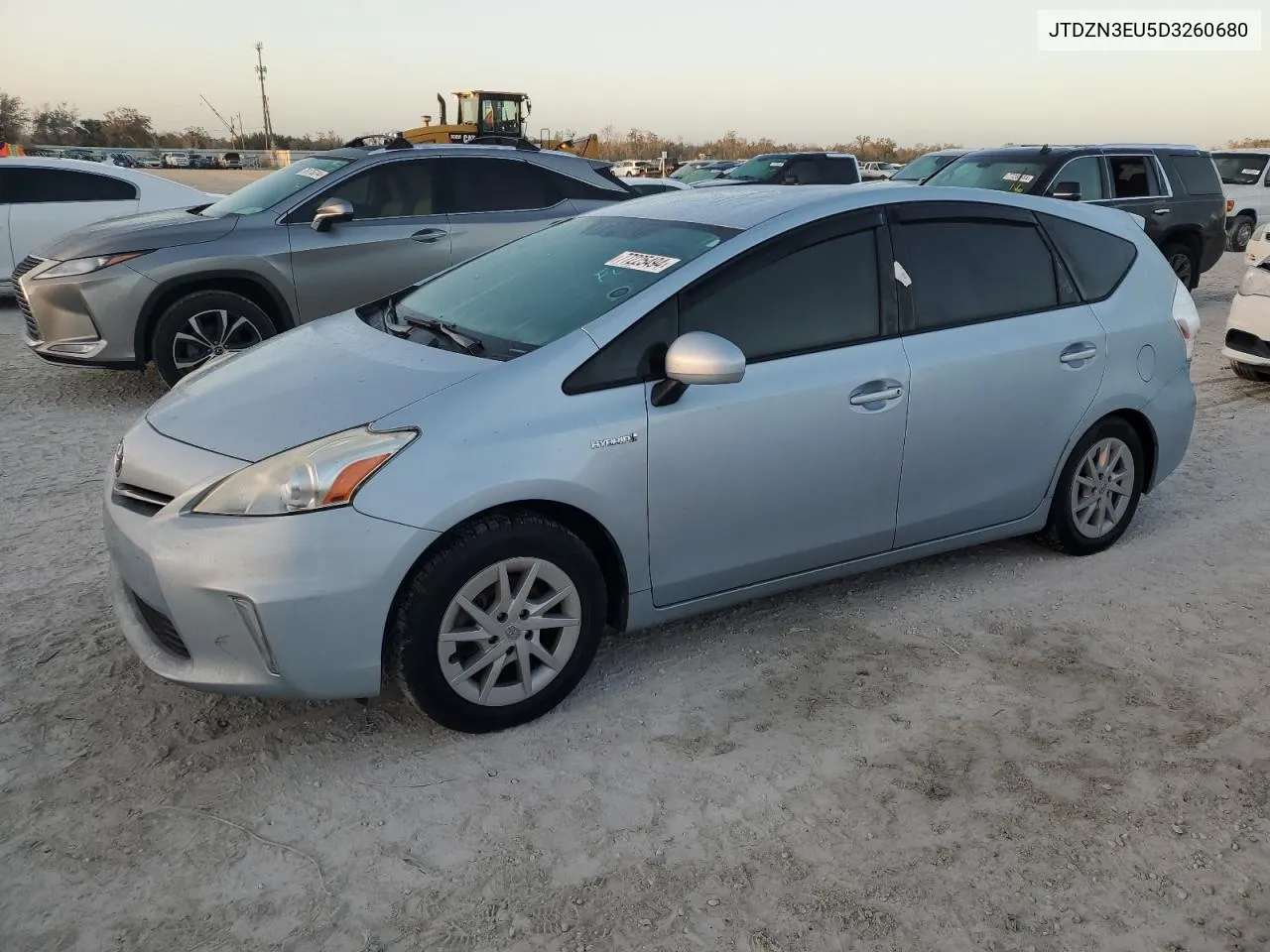 JTDZN3EU5D3260680 2013 Toyota Prius V