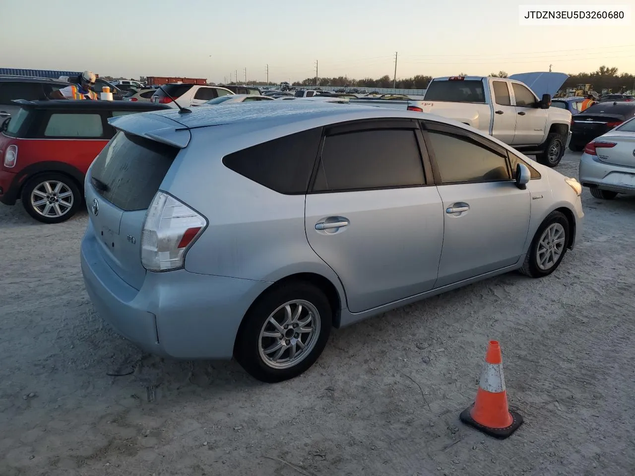 2013 Toyota Prius V VIN: JTDZN3EU5D3260680 Lot: 77225494