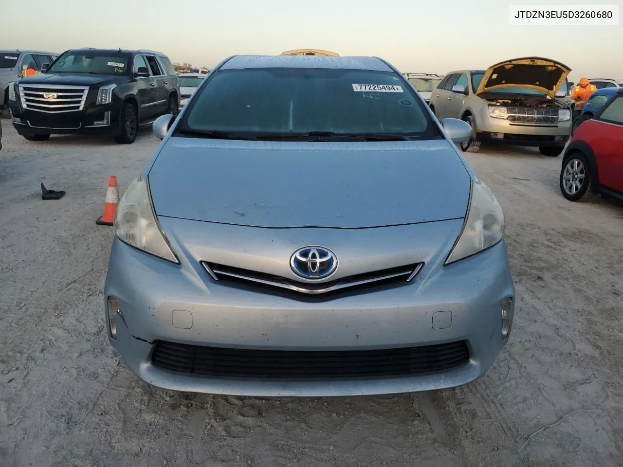 2013 Toyota Prius V VIN: JTDZN3EU5D3260680 Lot: 77225494