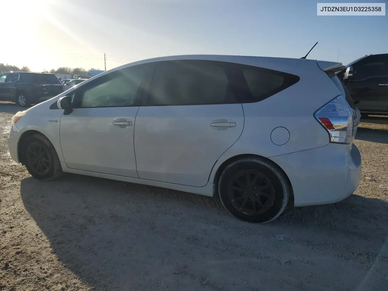 2013 Toyota Prius V VIN: JTDZN3EU1D3225358 Lot: 77869574