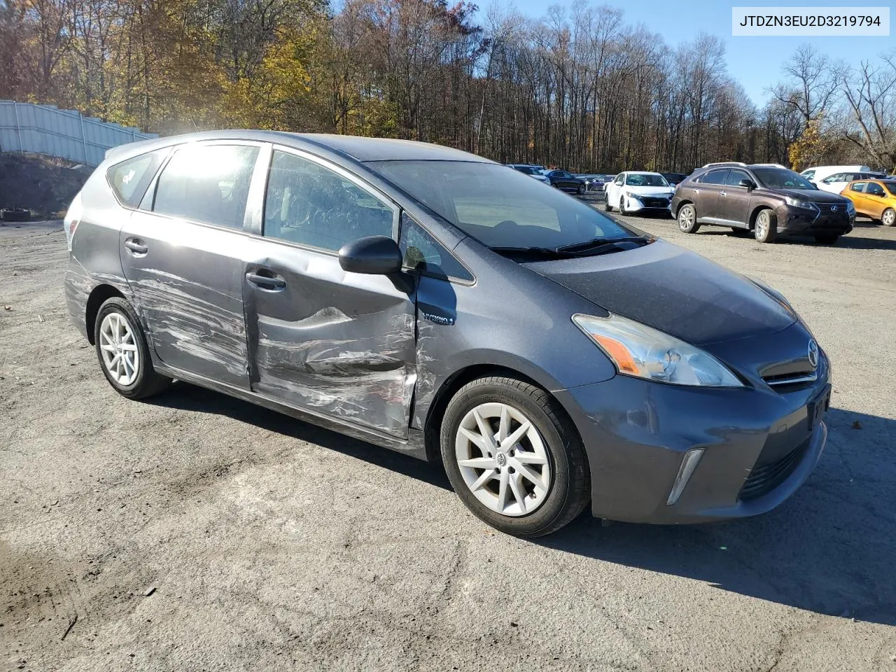 JTDZN3EU2D3219794 2013 Toyota Prius V