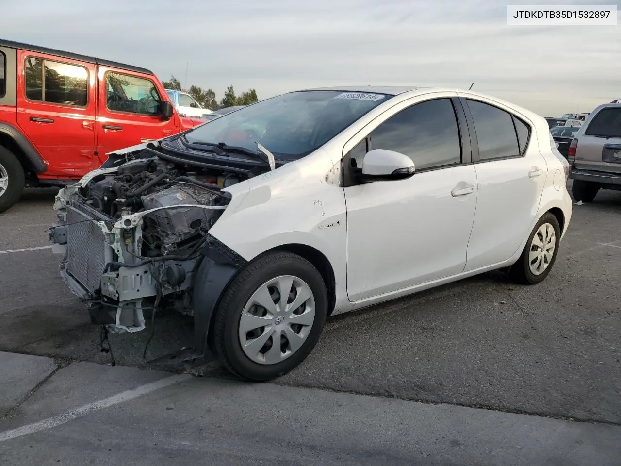 2013 Toyota Prius C VIN: JTDKDTB35D1532897 Lot: 78929614