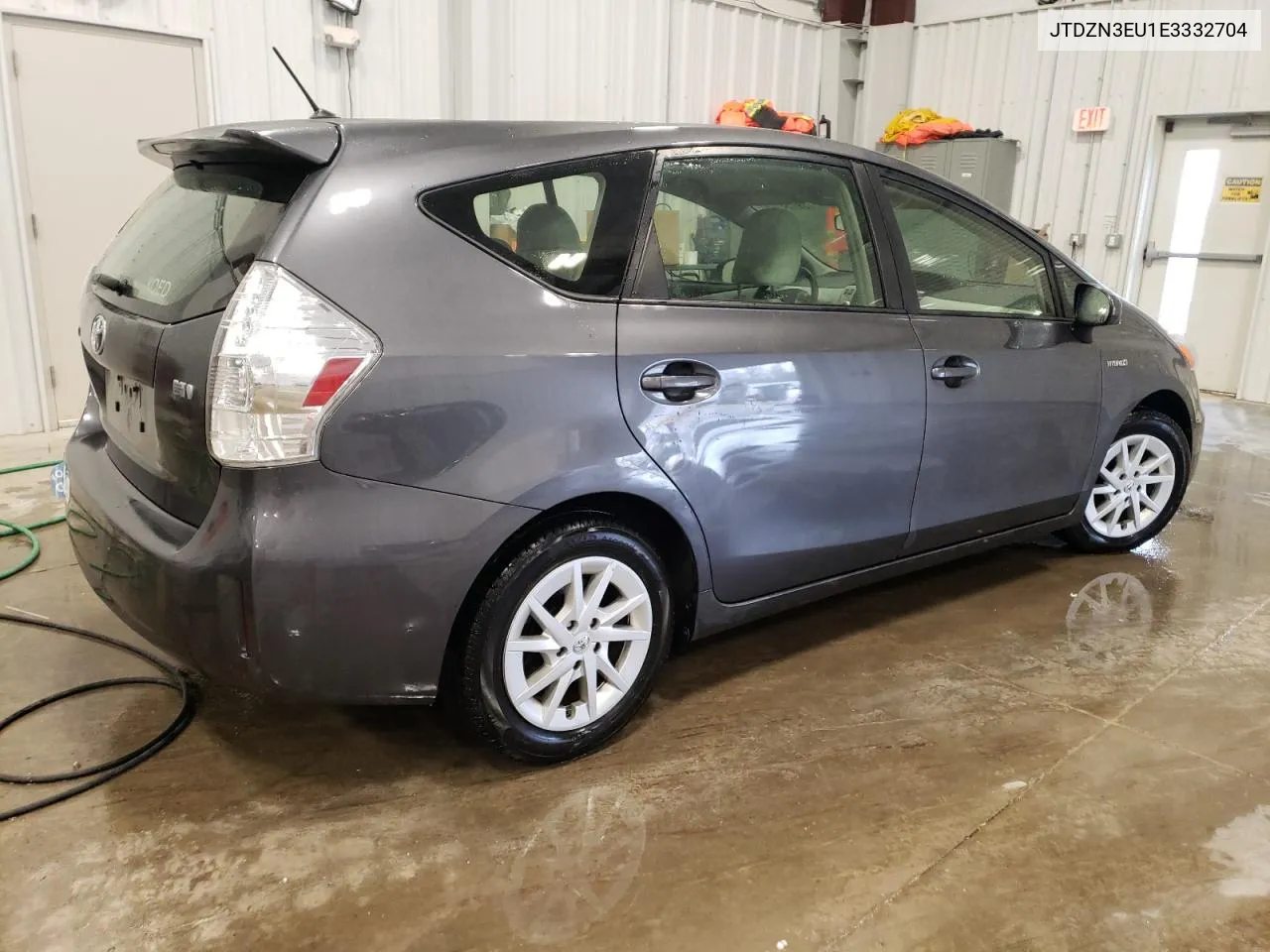 2014 Toyota Prius V VIN: JTDZN3EU1E3332704 Lot: 39733124