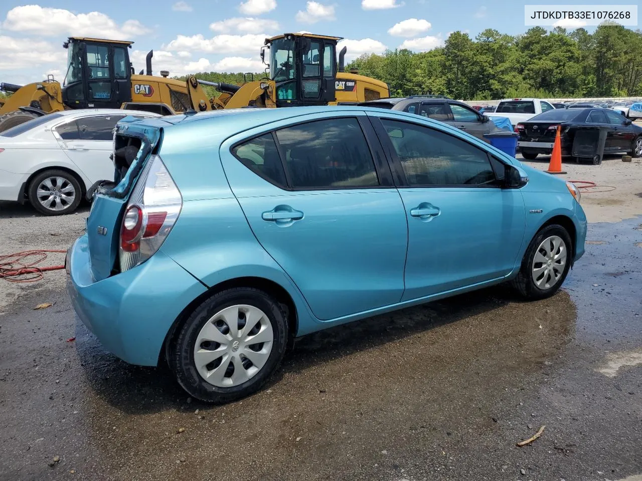 2014 Toyota Prius C VIN: JTDKDTB33E1076268 Lot: 55304574