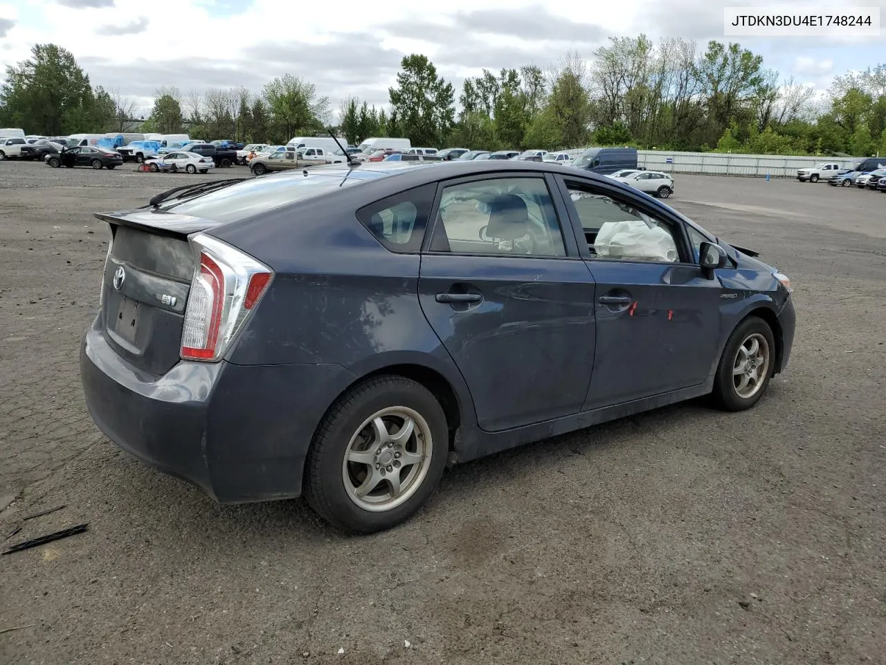 JTDKN3DU4E1748244 2014 Toyota Prius