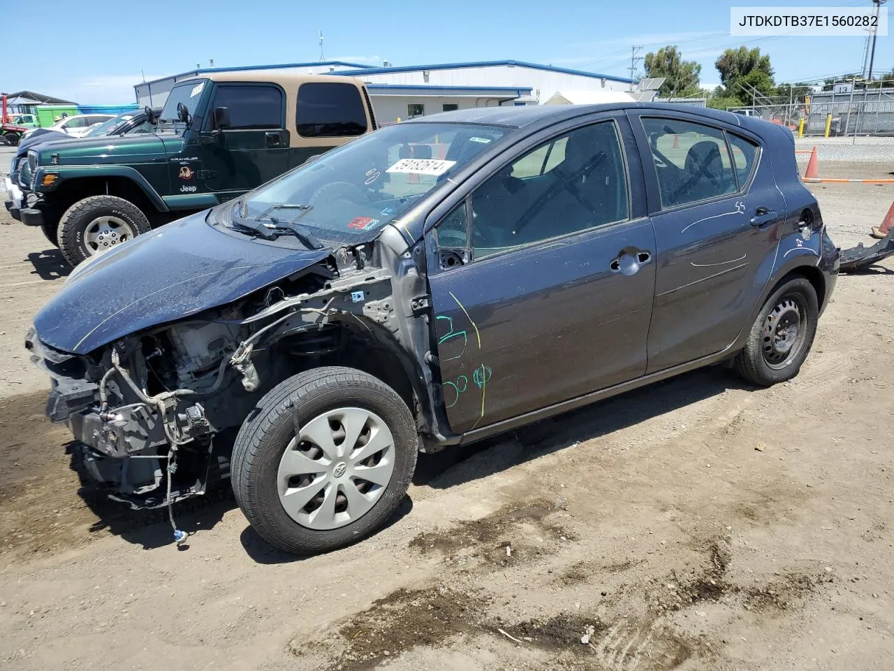 JTDKDTB37E1560282 2014 Toyota Prius C