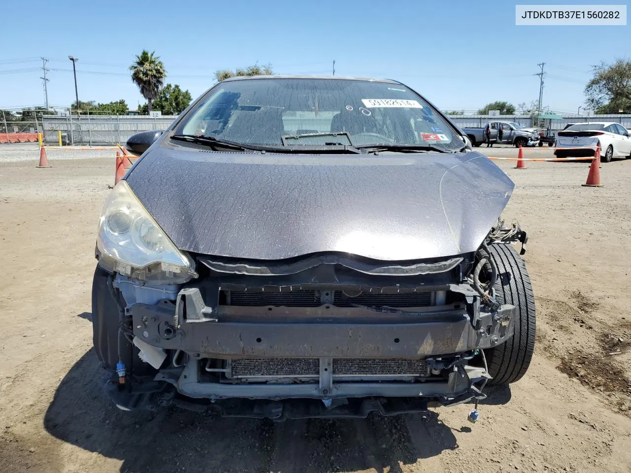 JTDKDTB37E1560282 2014 Toyota Prius C