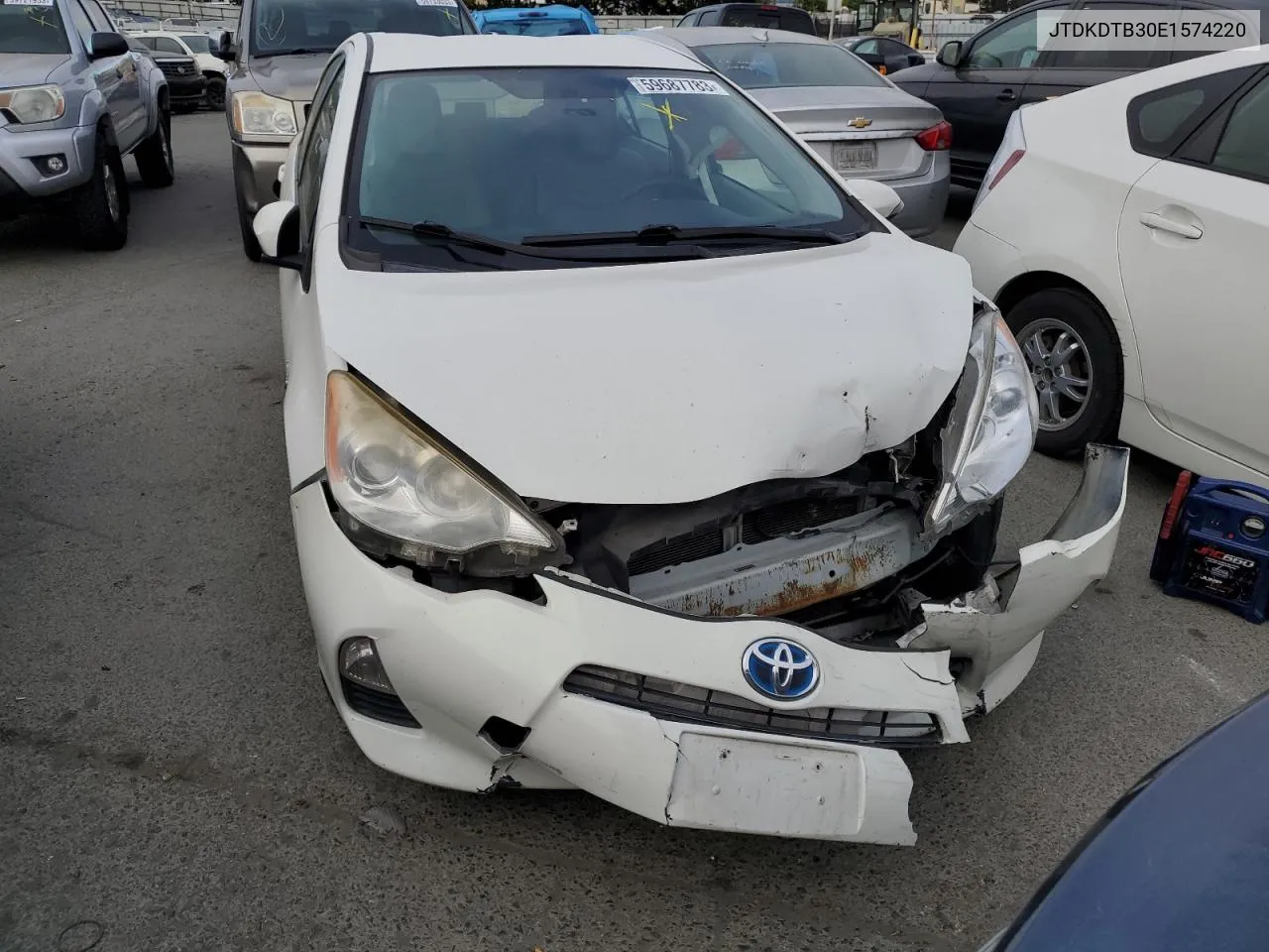 JTDKDTB30E1574220 2014 Toyota Prius C