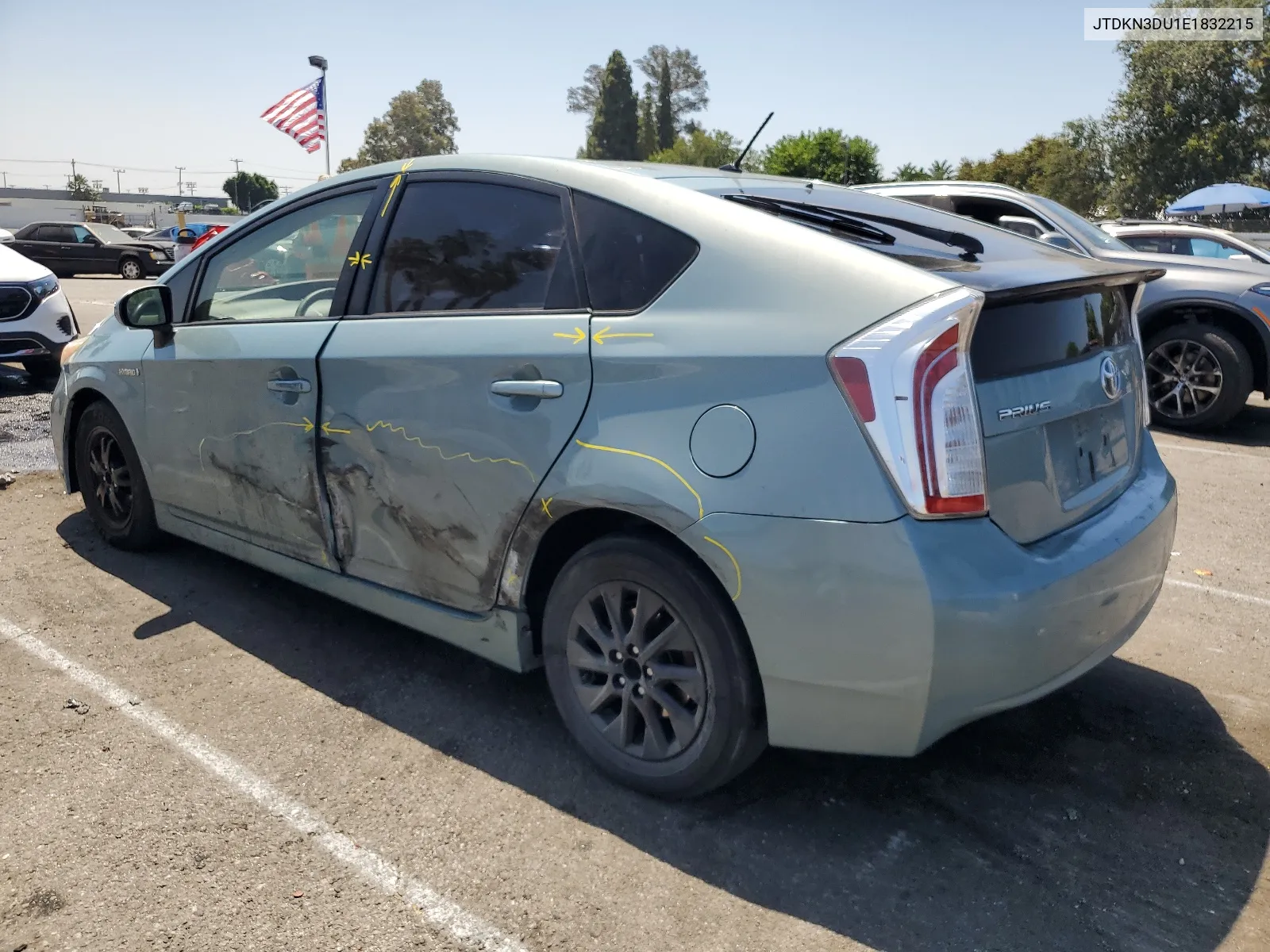 2014 Toyota Prius VIN: JTDKN3DU1E1832215 Lot: 60448704