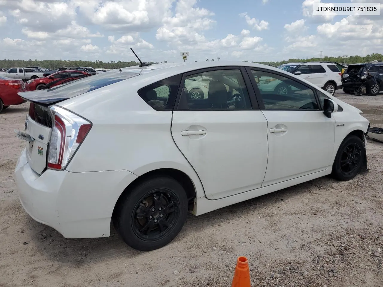 JTDKN3DU9E1751835 2014 Toyota Prius