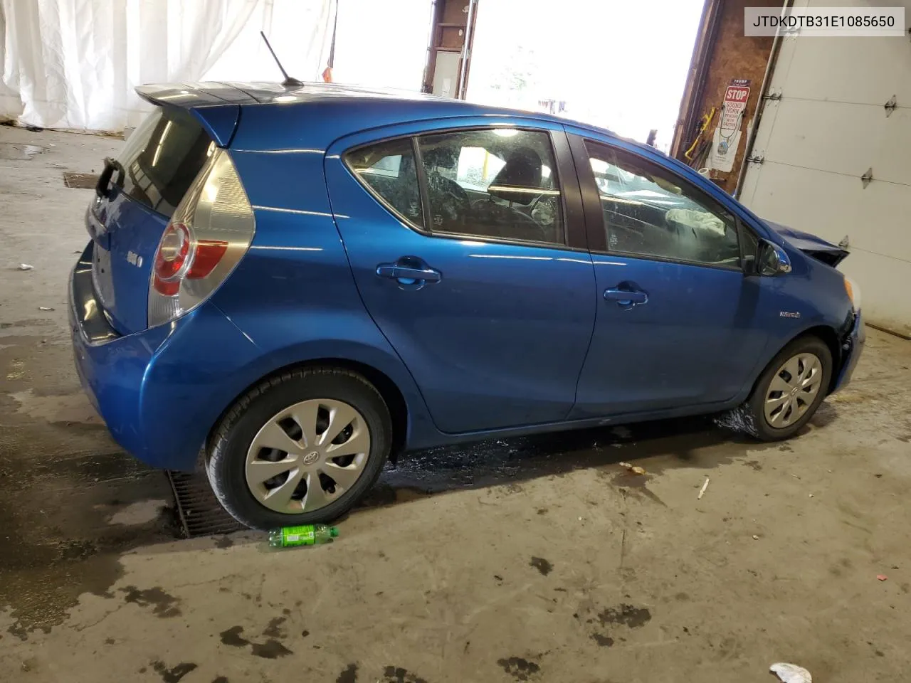 JTDKDTB31E1085650 2014 Toyota Prius C