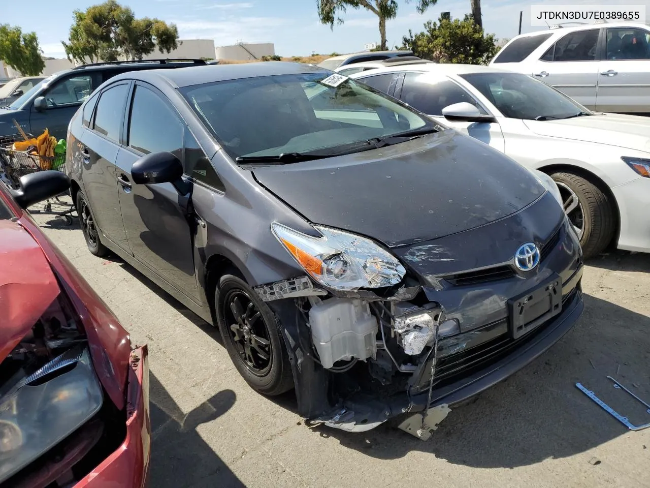 JTDKN3DU7E0389655 2014 Toyota Prius