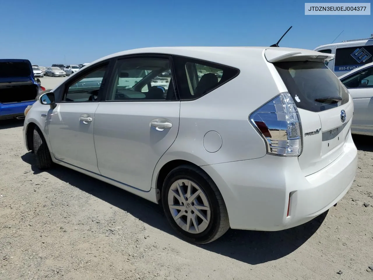 JTDZN3EU0EJ004377 2014 Toyota Prius V