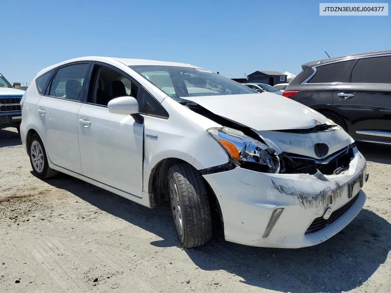 JTDZN3EU0EJ004377 2014 Toyota Prius V