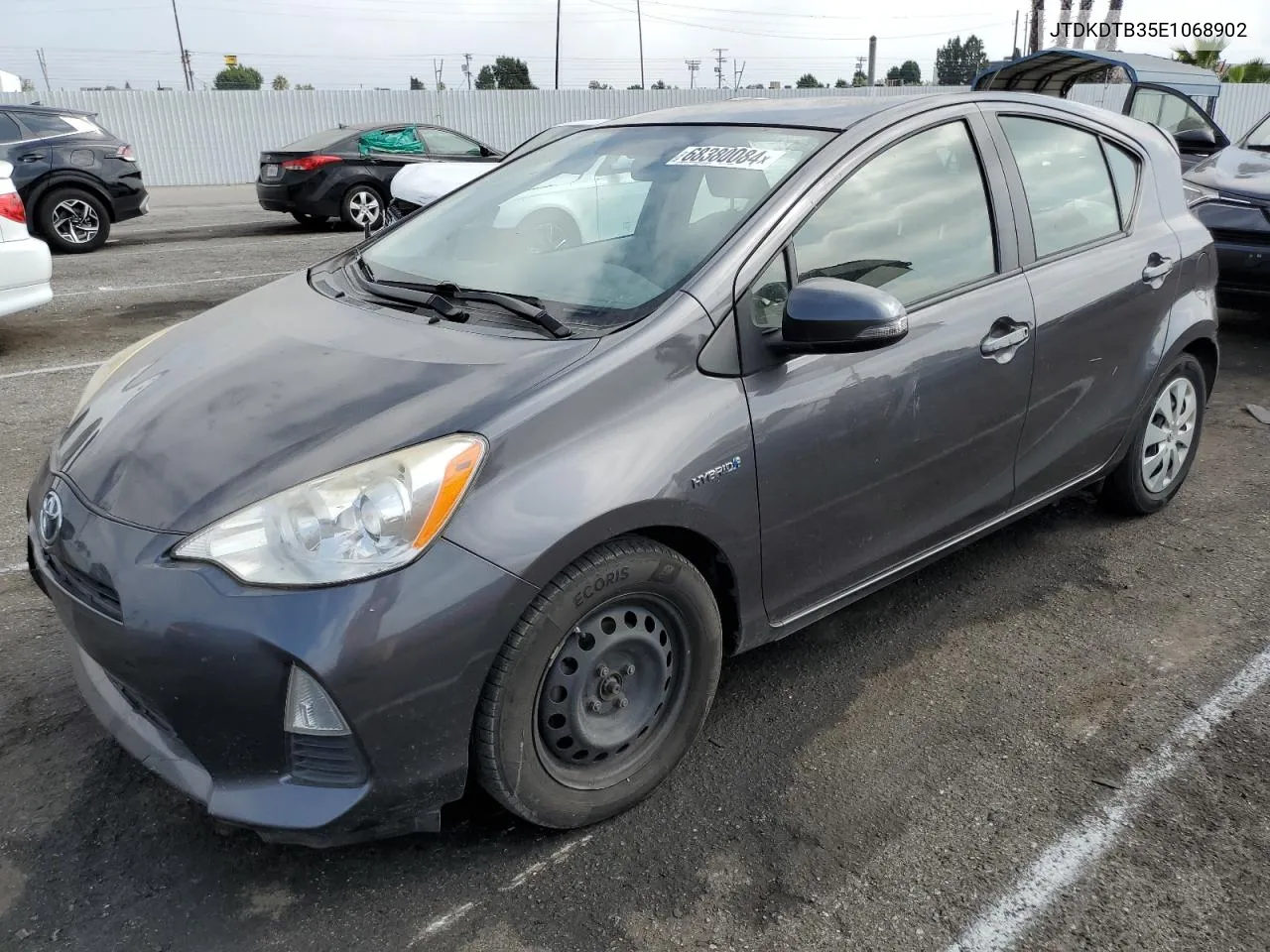 2014 Toyota Prius C VIN: JTDKDTB35E1068902 Lot: 68380084