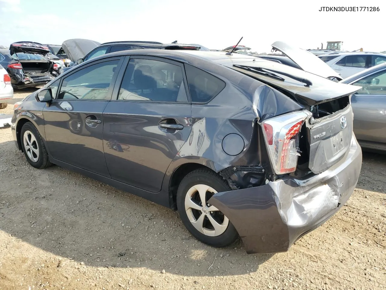 JTDKN3DU3E1771286 2014 Toyota Prius