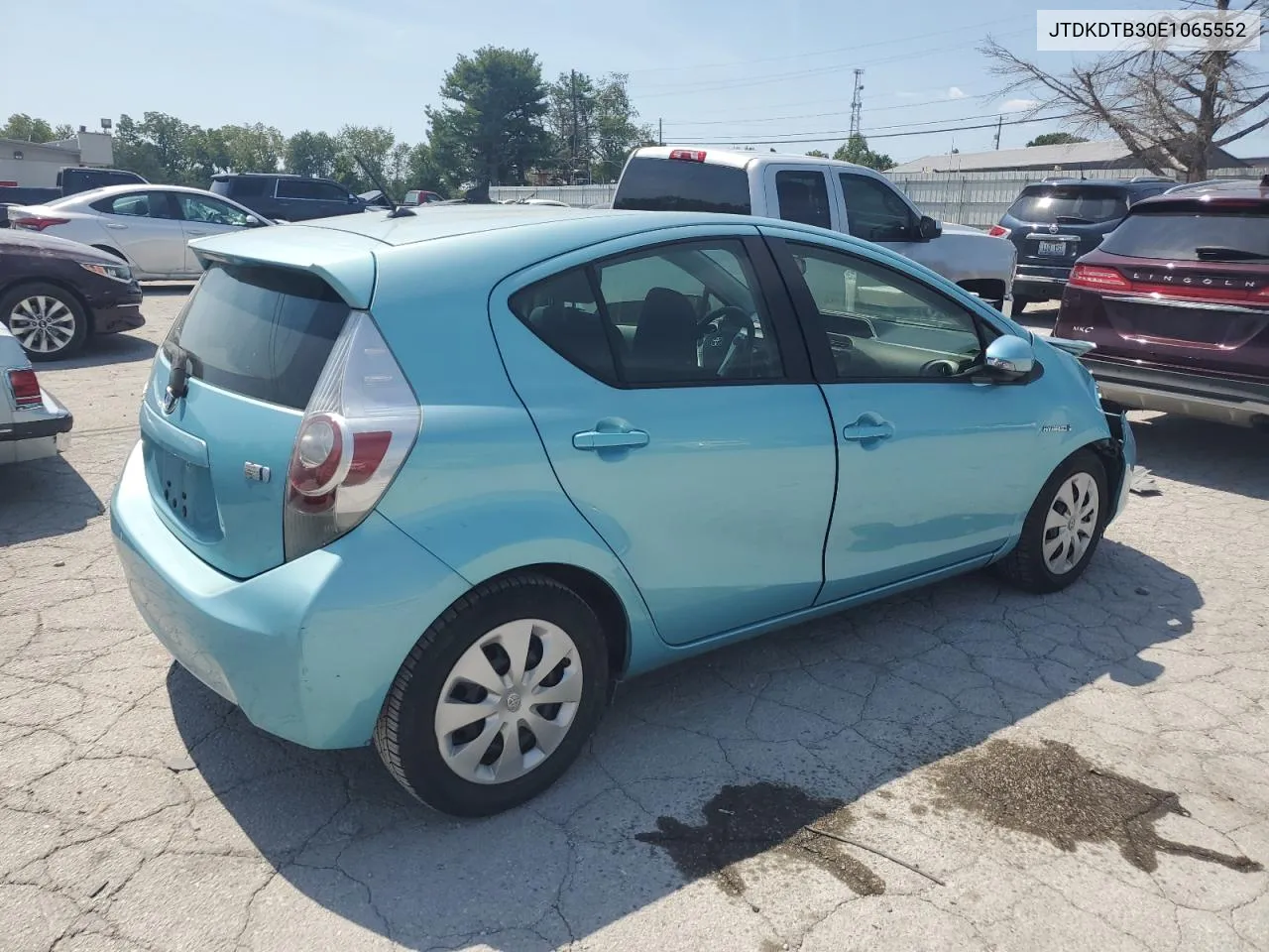 2014 Toyota Prius C VIN: JTDKDTB30E1065552 Lot: 68976624