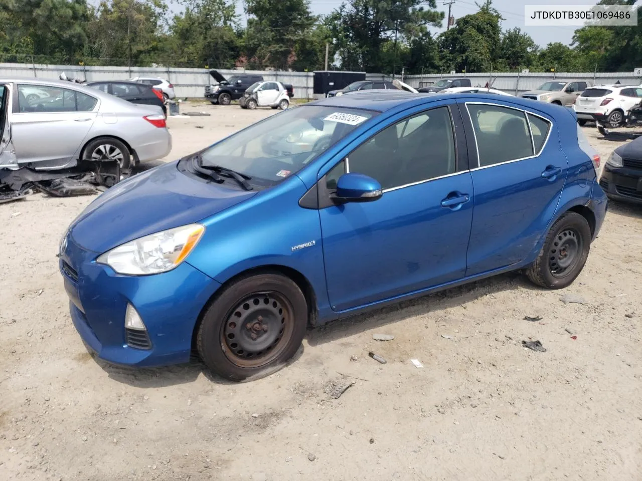 2014 Toyota Prius C VIN: JTDKDTB30E1069486 Lot: 69360324