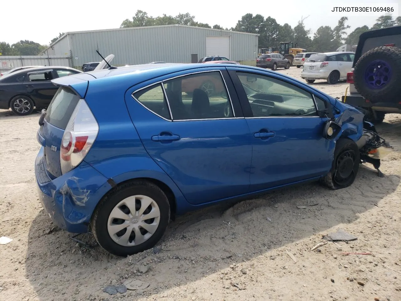 JTDKDTB30E1069486 2014 Toyota Prius C