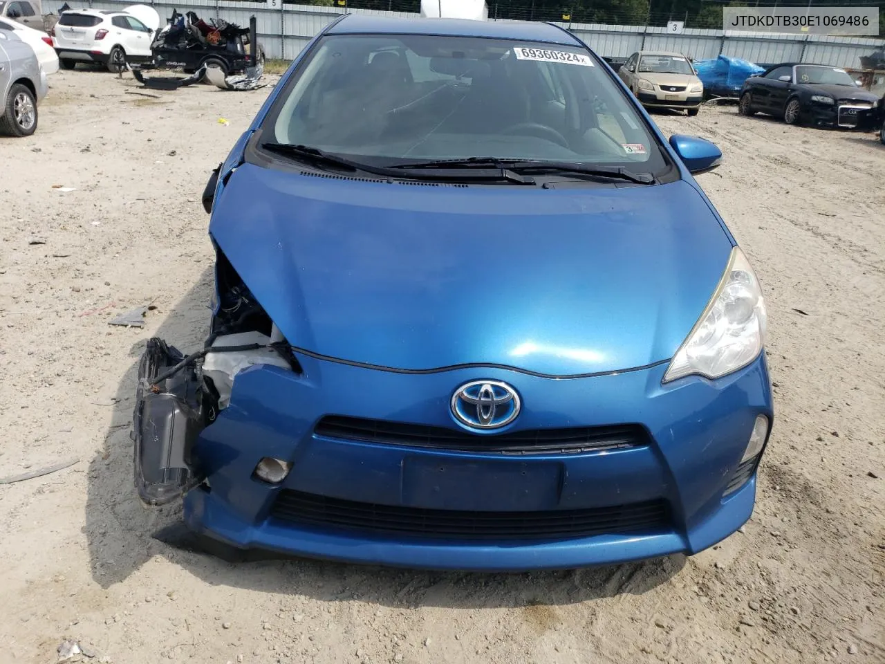 JTDKDTB30E1069486 2014 Toyota Prius C