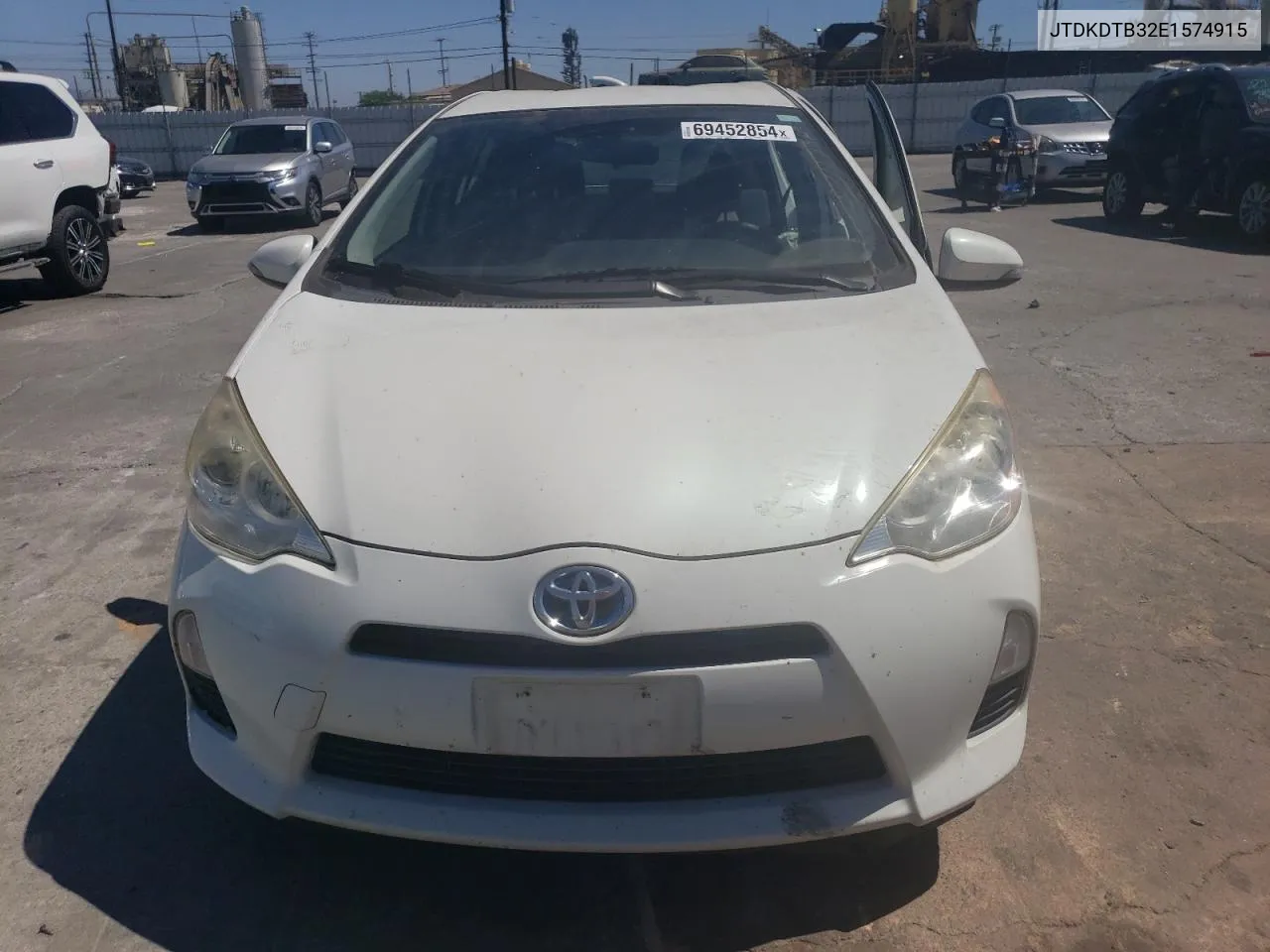 2014 Toyota Prius C VIN: JTDKDTB32E1574915 Lot: 69452854