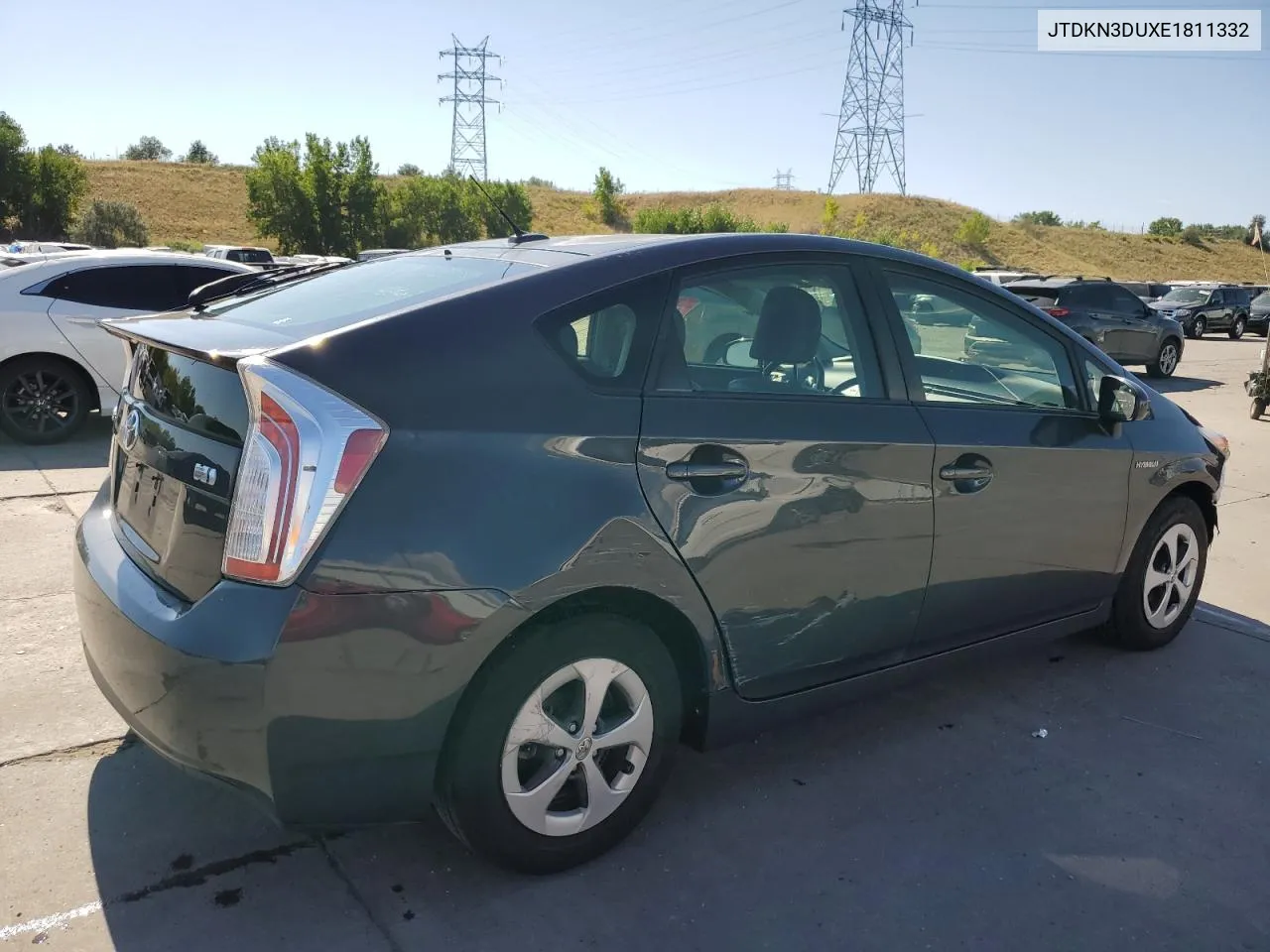 JTDKN3DUXE1811332 2014 Toyota Prius