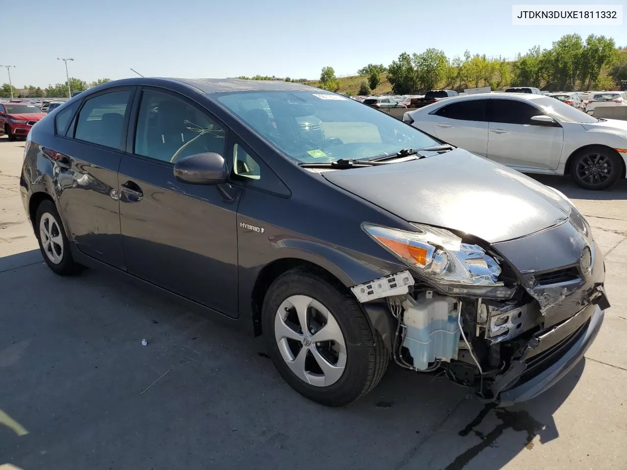 JTDKN3DUXE1811332 2014 Toyota Prius