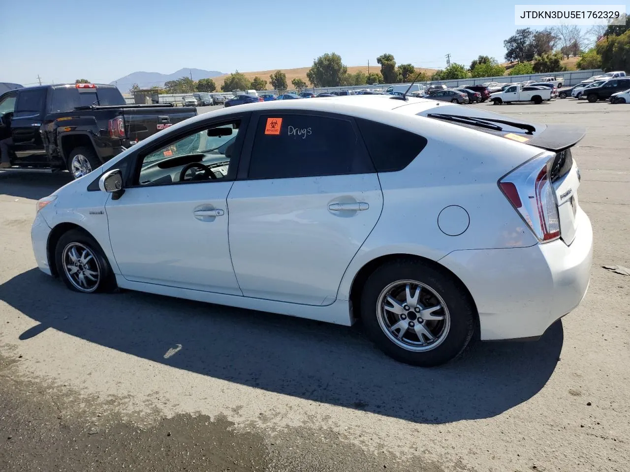 JTDKN3DU5E1762329 2014 Toyota Prius