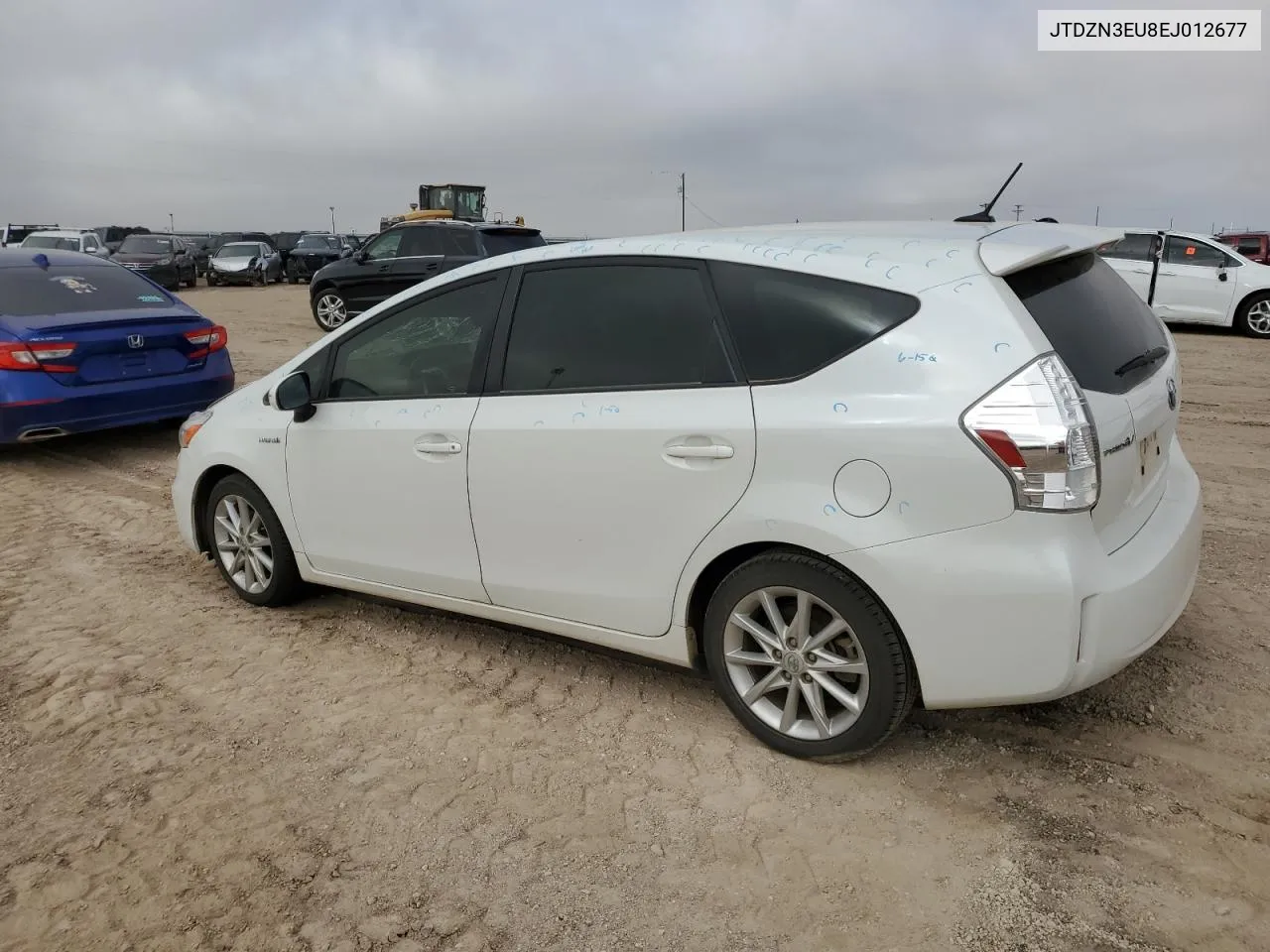 JTDZN3EU8EJ012677 2014 Toyota Prius V