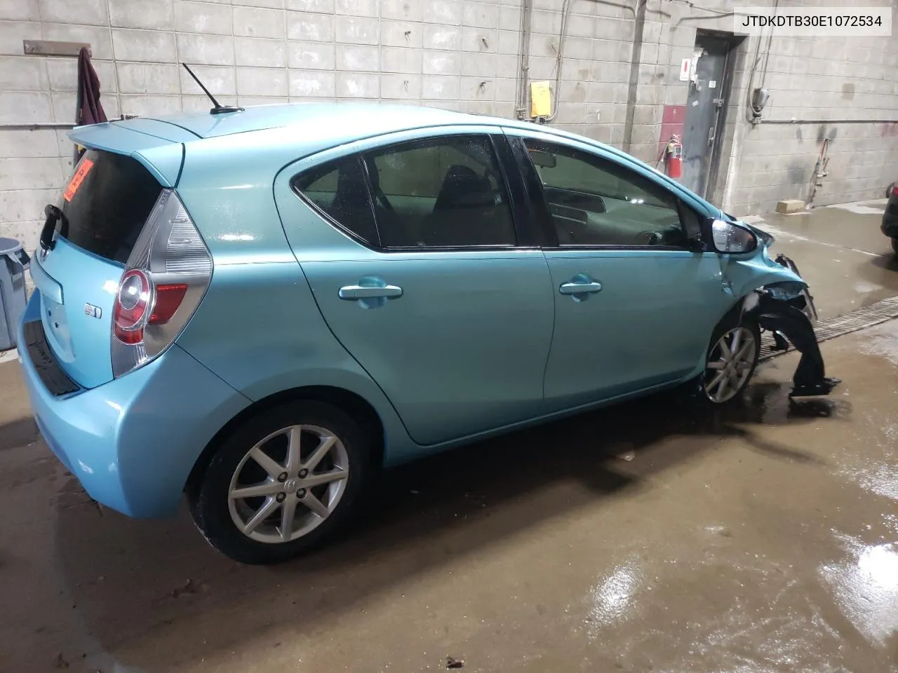 2014 Toyota Prius C VIN: JTDKDTB30E1072534 Lot: 70657574