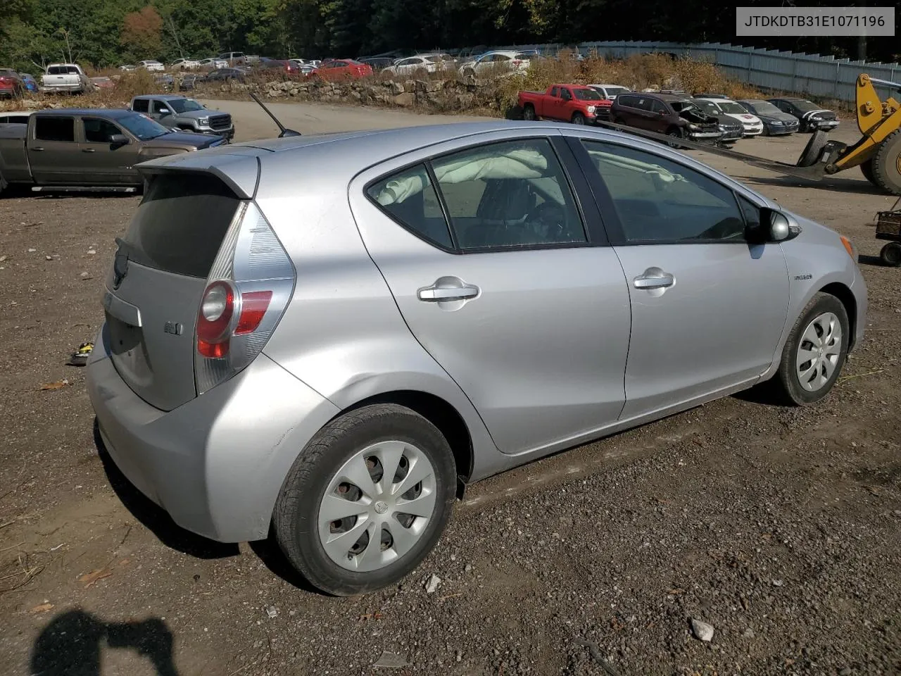 2014 Toyota Prius C VIN: JTDKDTB31E1071196 Lot: 70883444