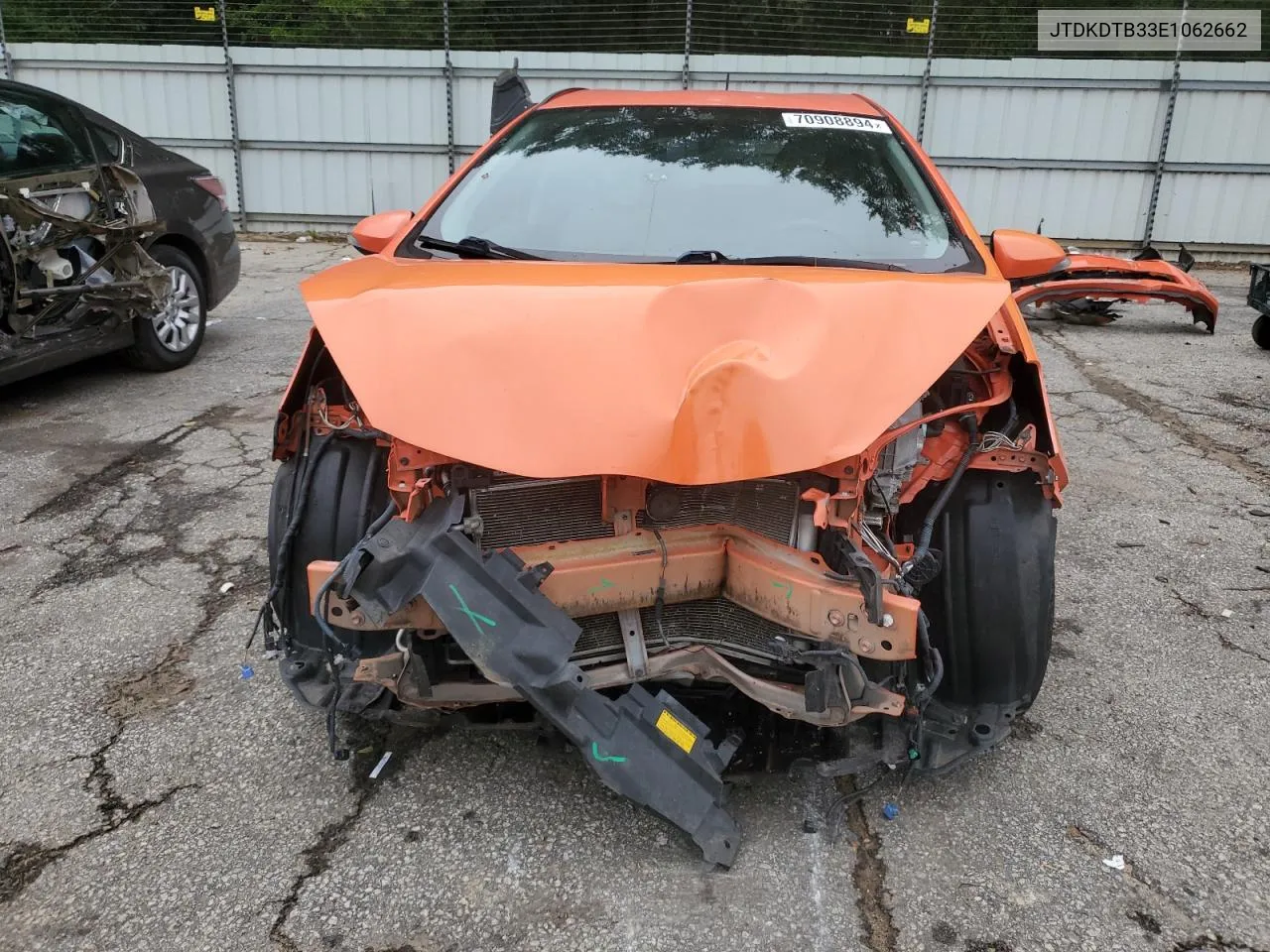 JTDKDTB33E1062662 2014 Toyota Prius C