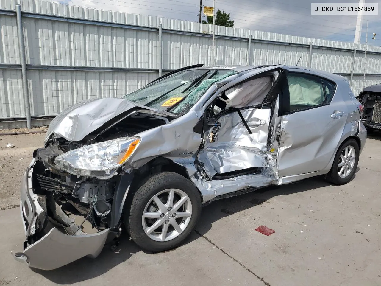 JTDKDTB31E1564859 2014 Toyota Prius C