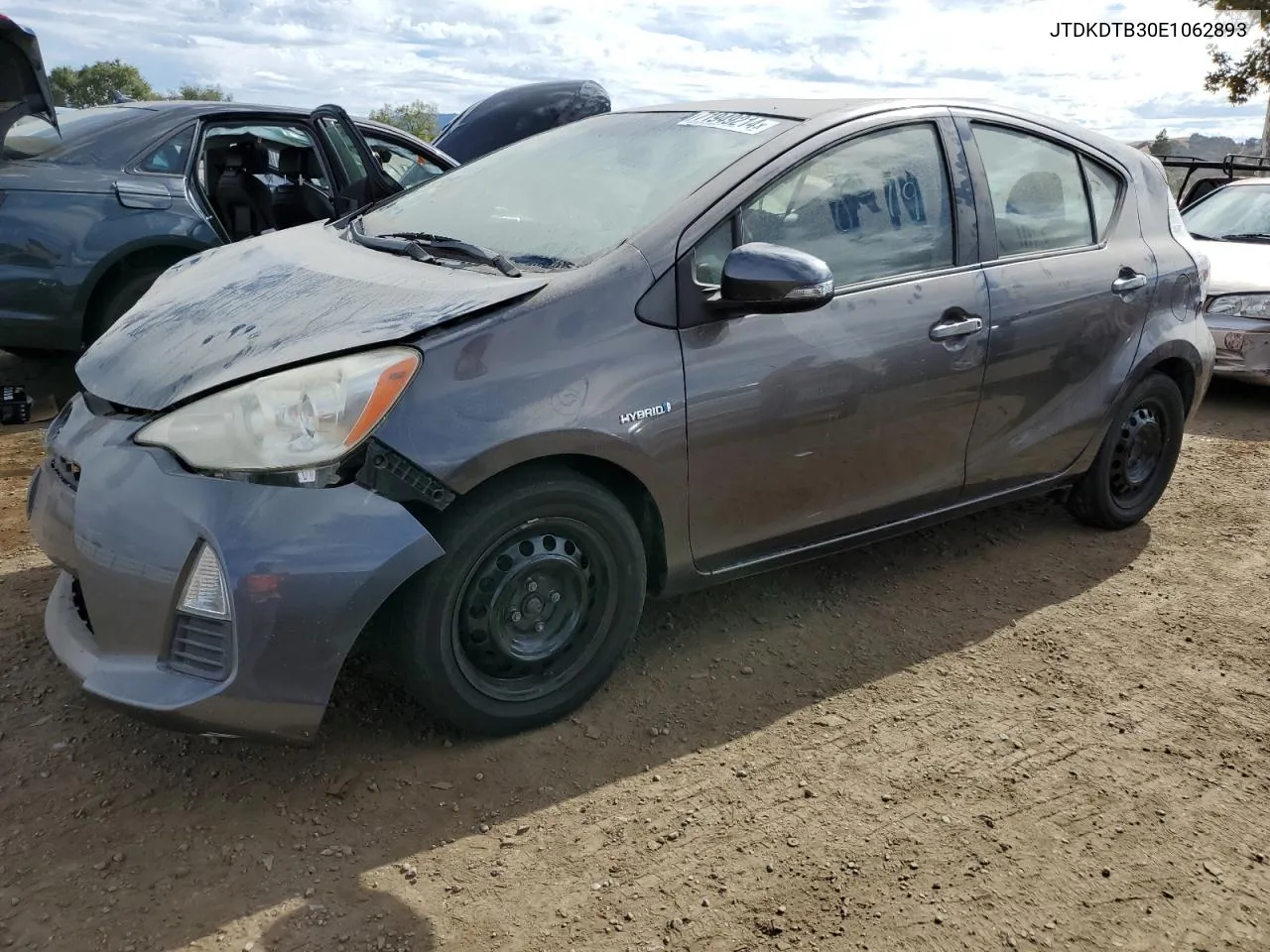 2014 Toyota Prius C VIN: JTDKDTB30E1062893 Lot: 71949214