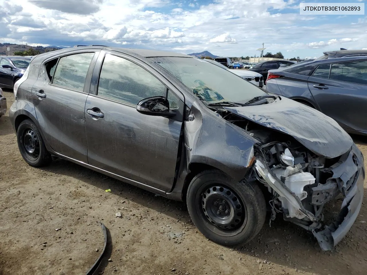 JTDKDTB30E1062893 2014 Toyota Prius C