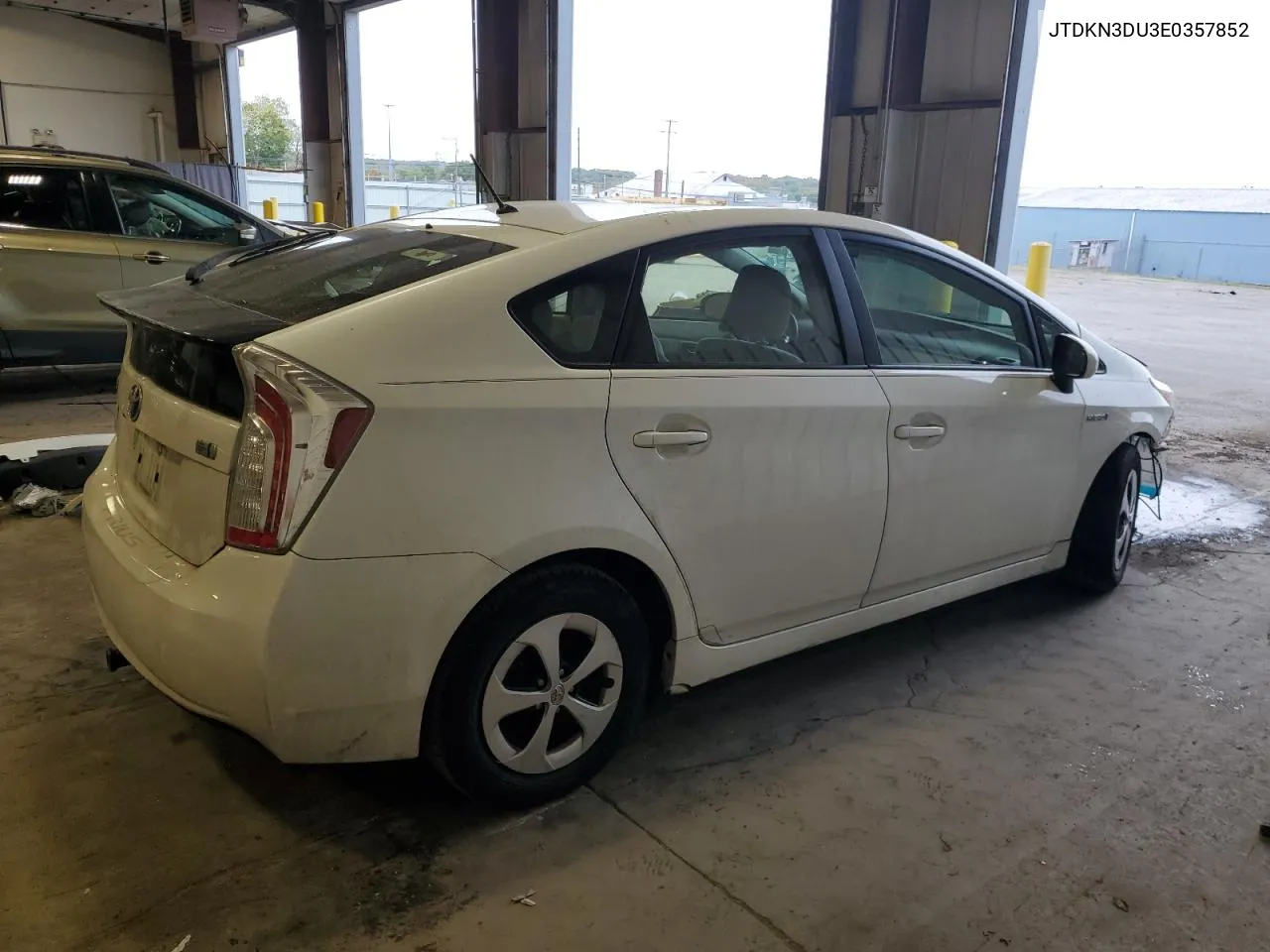 2014 Toyota Prius VIN: JTDKN3DU3E0357852 Lot: 72424944