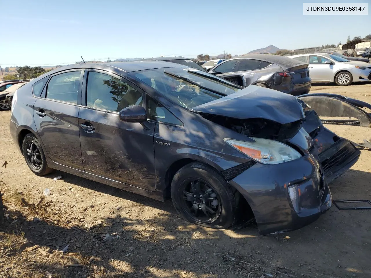 JTDKN3DU9E0358147 2014 Toyota Prius