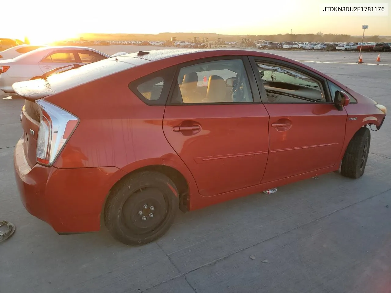 2014 Toyota Prius VIN: JTDKN3DU2E1781176 Lot: 73218574