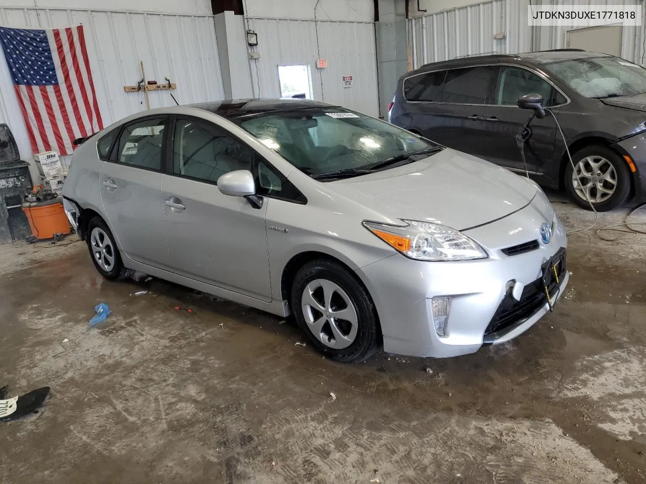 2014 Toyota Prius VIN: JTDKN3DUXE1771818 Lot: 73391674