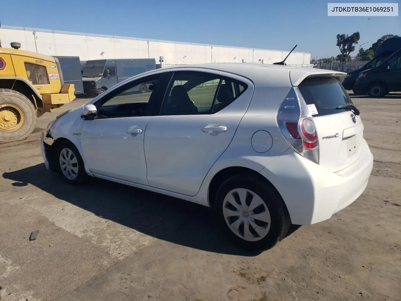 2014 Toyota Prius C VIN: JTDKDTB36E1069251 Lot: 73671264