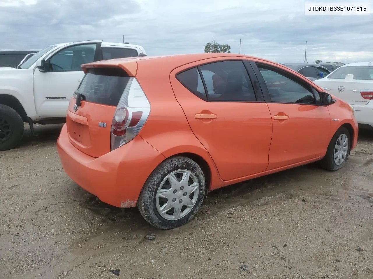 JTDKDTB33E1071815 2014 Toyota Prius C