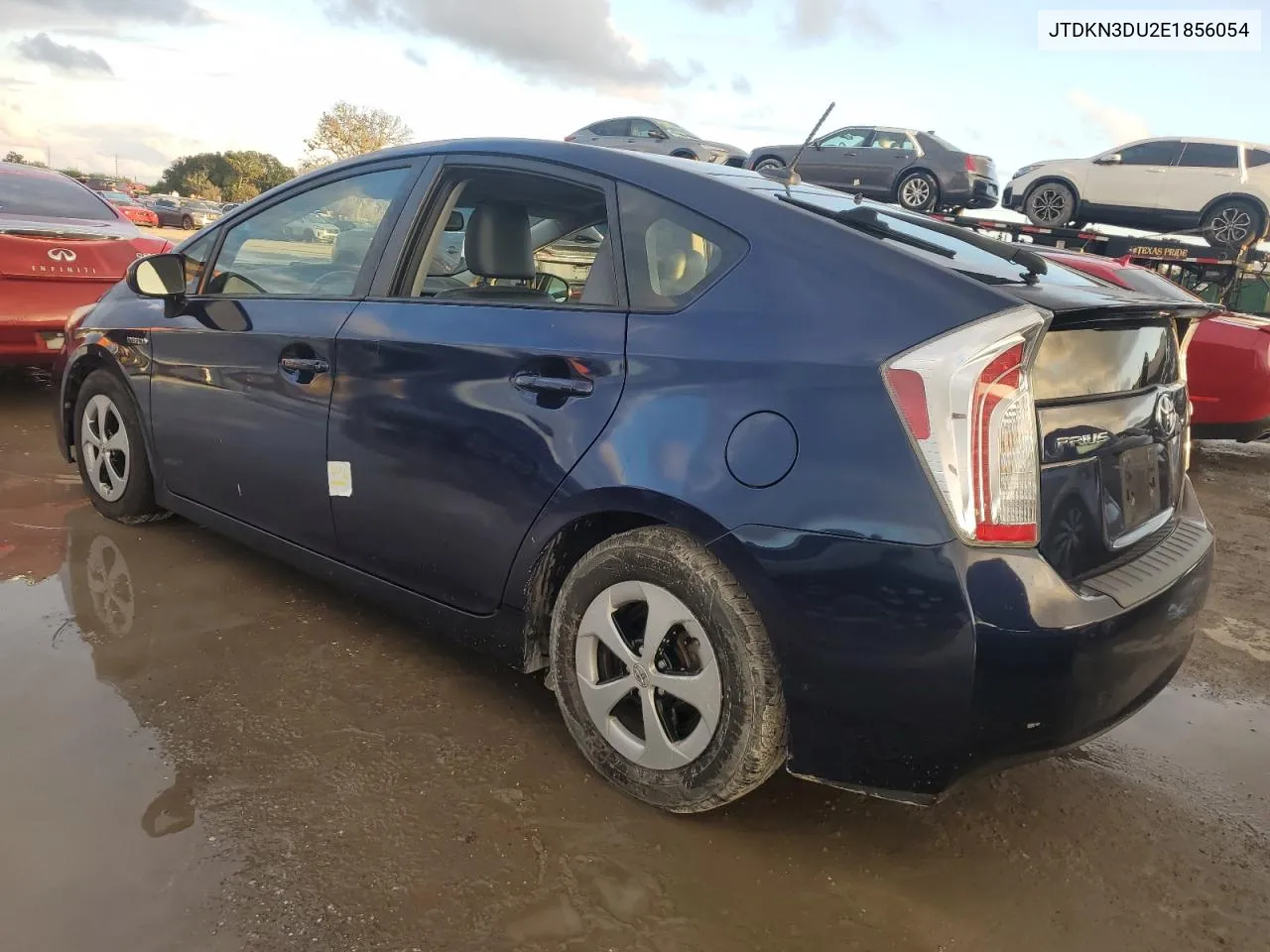 JTDKN3DU2E1856054 2014 Toyota Prius