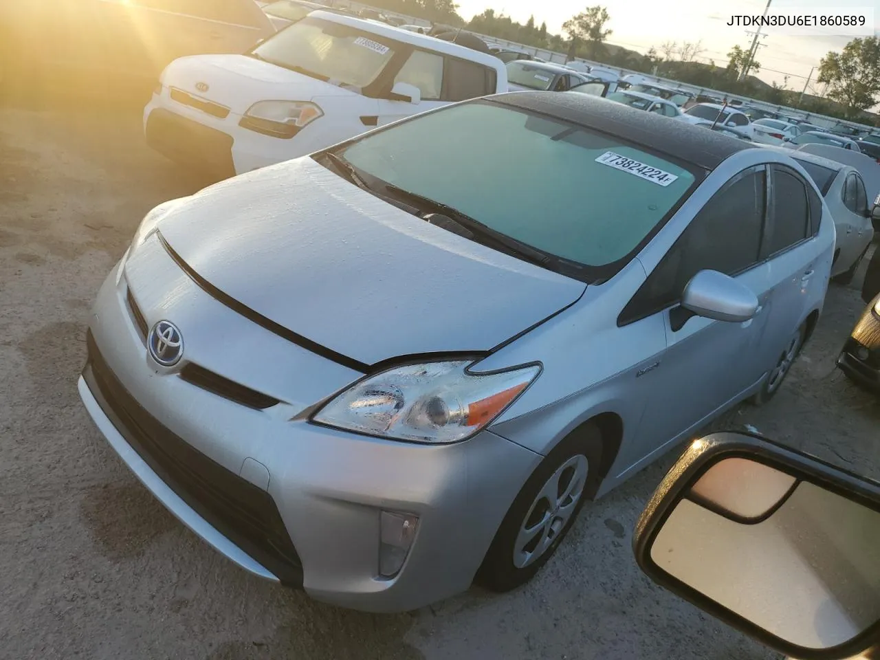 2014 Toyota Prius VIN: JTDKN3DU6E1860589 Lot: 73824224