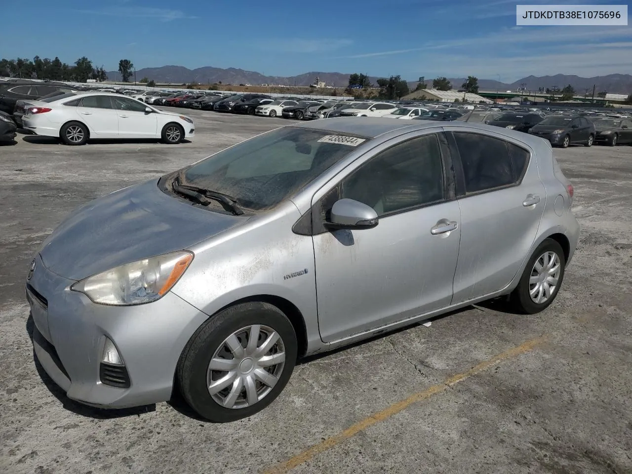 JTDKDTB38E1075696 2014 Toyota Prius C