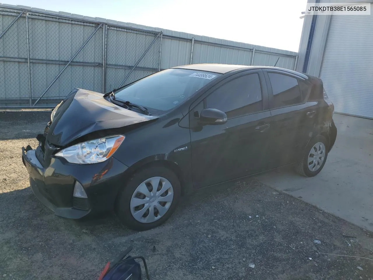 JTDKDTB38E1565085 2014 Toyota Prius C